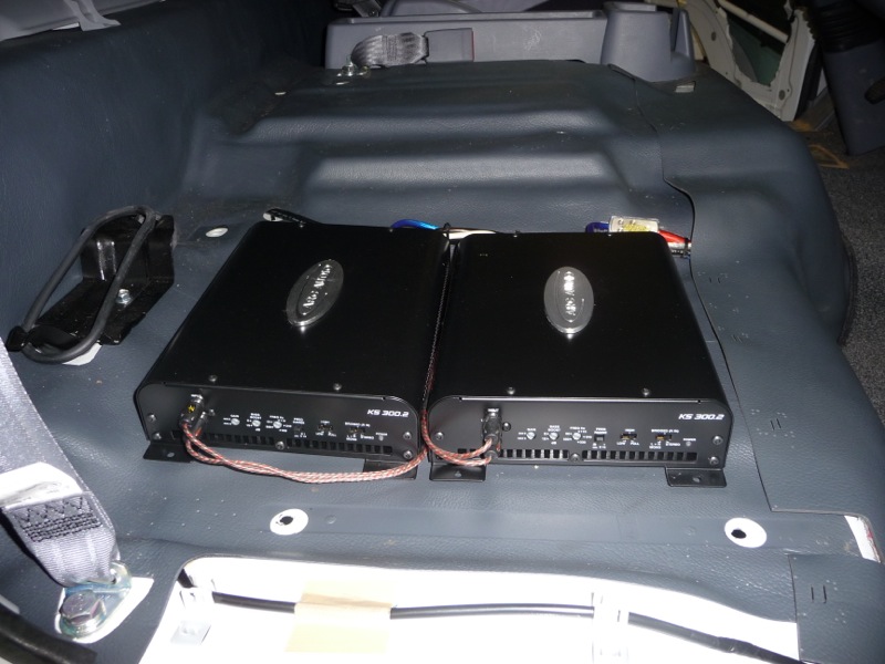 Commercial Vehicle Audio Upgrade for Mitsubishi FG140