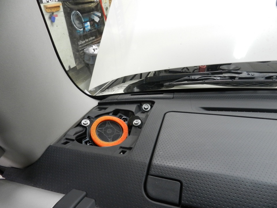 FJ Cruiser Audio Upgrade: 